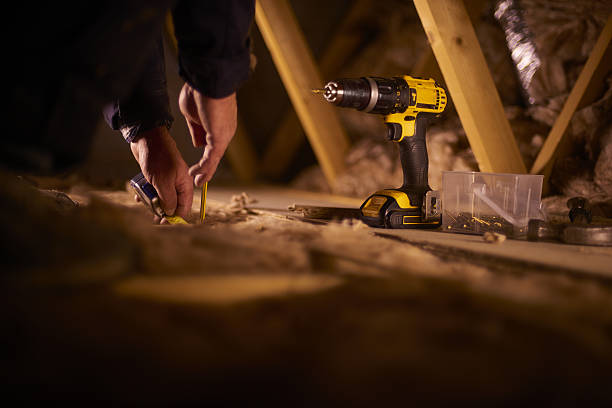 Best Insulation Installation Services in Lindsay, OK